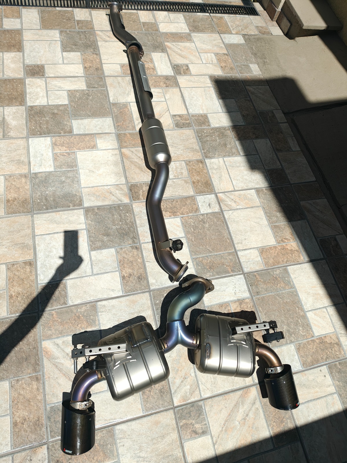 Mitsubishi Lancer Evolution X - Imagem 7